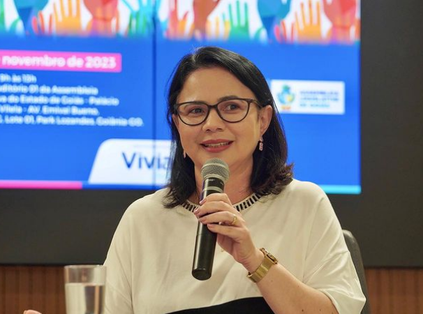 TW Aspas | Seu canal de prosa coerente e Inteligente Maria Yvelônia: Trajetória de Compromisso e Política em Valparaíso de Goiás