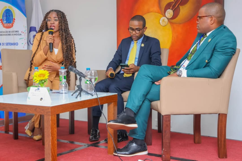TW Aspas | Seu canal de prosa coerente e Inteligente Neala Domingos é uma profissional altamente qualificada. Com mais de uma década de experiência no setor bancário, desempenhou um papel crucial no crescimento do Banco Caixa Geral Angola.